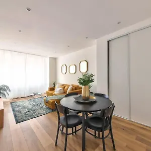  Appartement Superbe T2 Avec Terrasse A 5 Min Du Metro