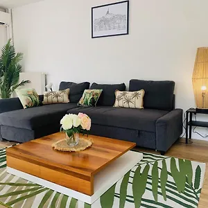 Appartement Wonderful Place Near Vieux Port 56m2, Marseilles